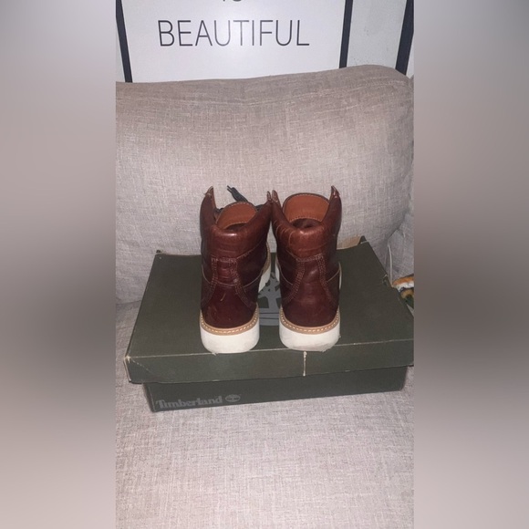 Timberland. Barely work boots. - Picture 4 of 6